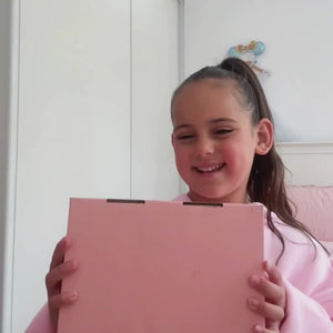 SLiCK KiDS Hair Detangling Spray | Strawberry