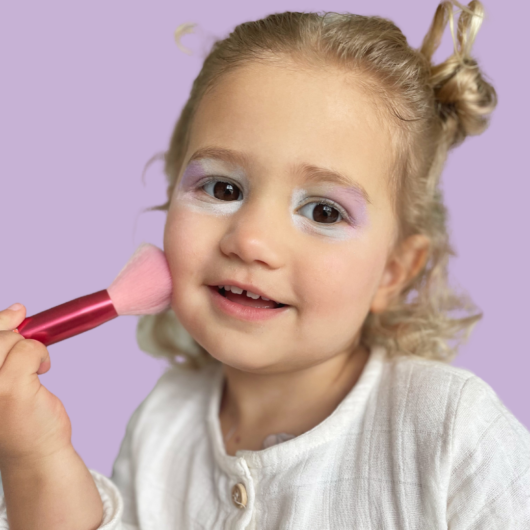 Kids natural makeup set in purple with Makeup brushes