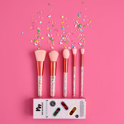 Makeup-brushes-for-kids-pink-with-sprinkles-in-the-handle